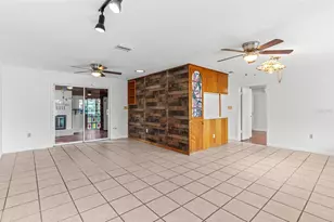 803 Carol Ct, Tavares, FL 32778 - Photo 7