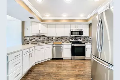 7400 Sun Island Drive #503, South Pasadena, FL 33707 - Photo 11