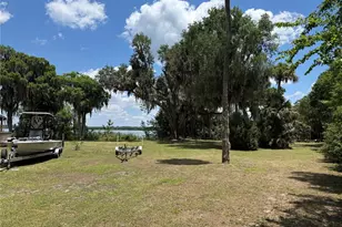 4232 Cr 400, Lake Panasoffkee, FL 33538 - Photo 21