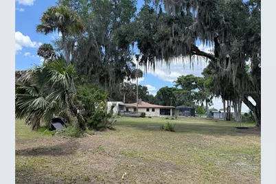 4232 County Road 400, Lake Panasoffkee, FL 33538 - Photo 19