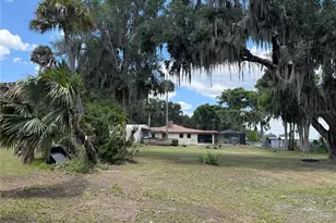 4232 Cr 400, Lake Panasoffkee, FL 33538 - Photo 19