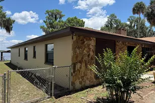 4232 Cr 400, Lake Panasoffkee, FL 33538 - Photo 13