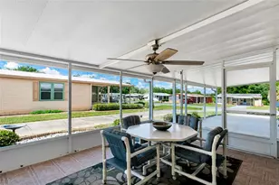32520 W Golf Ct, Leesburg, FL 34748 - Photo 23