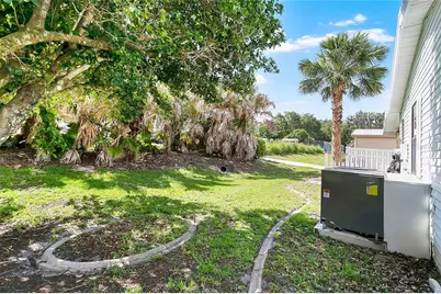 32520 W Golf Court, Leesburg, FL 34748 - Photo 31