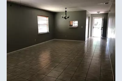 625 E 8th Avenue, Mount Dora, FL 32757 - Photo 3