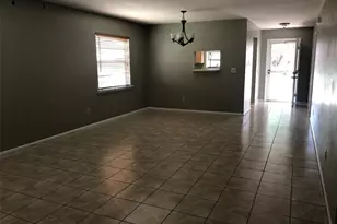 625 E 8th Ave, Mount Dora, FL 32757 - Photo 3