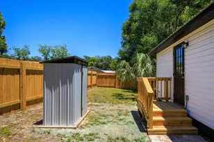 816 Woodland Ave, Leesburg, FL 34748 - Photo 23
