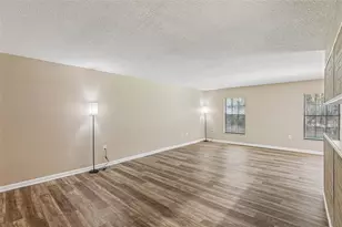100 E Oak Terrace Dr, Leesburg, FL 34748 - Photo 11