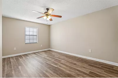 100 E Oak Terrace Drive #D2, Leesburg, FL 34748 - Photo 15