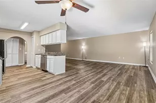 100 E Oak Terrace Dr, Leesburg, FL 34748 - Photo 7
