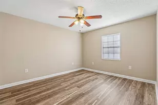 100 E Oak Terrace Dr, Leesburg, FL 34748 - Photo 13