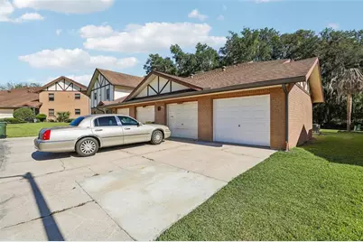 100 E Oak Terrace Drive #D2, Leesburg, FL 34748 - Photo 25