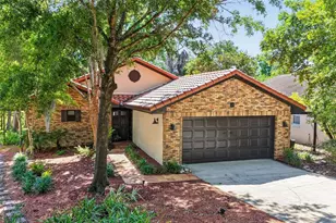 39 Forest Ln, Eustis, FL 32726 - Photo 1