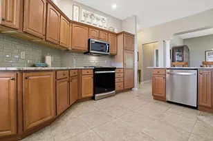 2246 Darlington Dr, The Villages, FL 32162 - Photo 7
