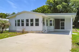 1666 Elkhart Cir, Tavares, FL 32778 - Photo 3