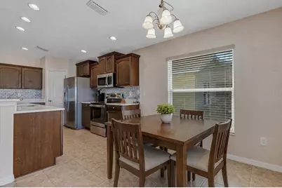 27103 Roanoke Drive, Leesburg, FL 34748 - Photo 9