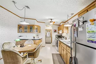 2903 Cr 426E, Lake Panasoffkee, FL 33538 - Photo 21