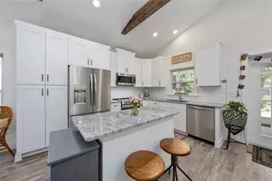 964 N Grandview St, Mount Dora, FL 32757 - Photo 23