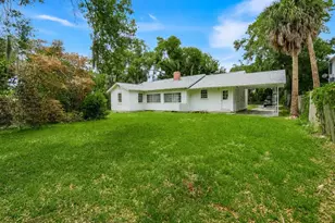 504 E Citrus Ave, Eustis, FL 32726 - Photo 3