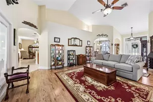 19200 Lake Swatara Dr, Eustis, FL 32736 - Photo 9