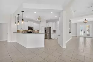 8237 Bridgeport Bay Cir, Mount Dora, FL 32757 - Photo 11