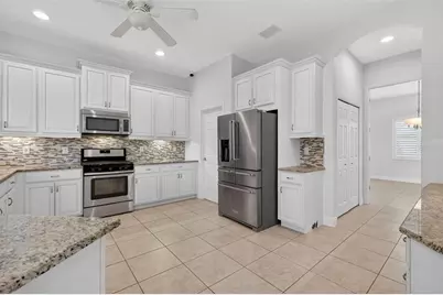 8237 Bridgeport Bay Circle, Mount Dora, FL 32757 - Photo 15