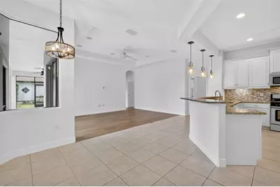 8237 Bridgeport Bay Circle, Mount Dora, FL 32757 - Photo 11