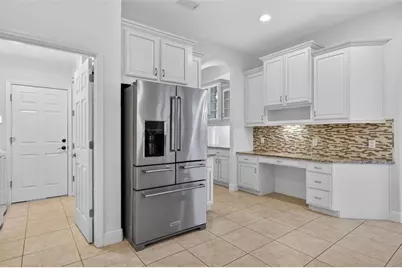 8237 Bridgeport Bay Circle, Mount Dora, FL 32757 - Photo 13