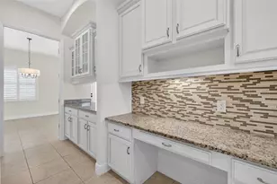 8237 Bridgeport Bay Cir, Mount Dora, FL 32757 - Photo 17