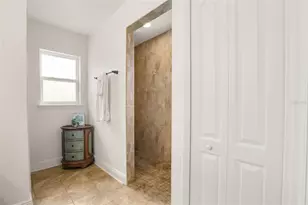 30429 Island Club Dr, Tavares, FL 32778 - Photo 15