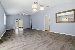 872 Winchester Ct, The Villages, FL 32162 - Photo 7