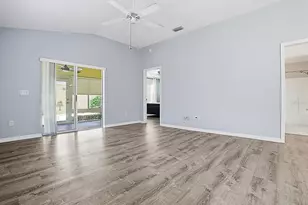 872 Winchester Ct, The Villages, FL 32162 - Photo 9