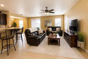 519 Kestrel Dr, Groveland, FL 34736 - Photo 3