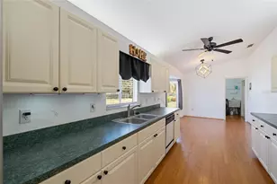 13776 SE 87th Ave, Summerfield, FL 34491 - Photo 15