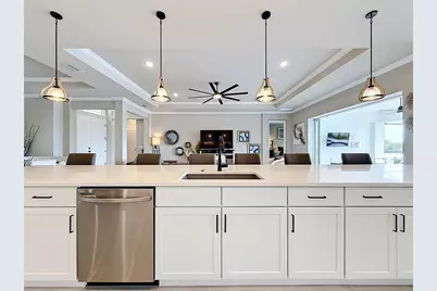 8598 Bridgeport Bay Circle, Mount Dora, FL 32757 - Photo 13