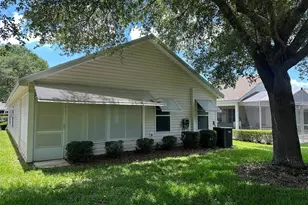 25335 Cranes Roost Cir, Leesburg, FL 34748 - Photo 21