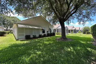 25335 Cranes Roost Cir, Leesburg, FL 34748 - Photo 19