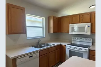 25335 Cranes Roost Circle, Leesburg, FL 34748 - Photo 13