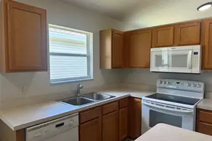 25335 Cranes Roost Cir, Leesburg, FL 34748 - Photo 13