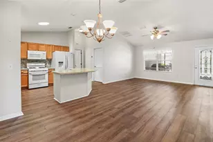 16856 SE 96th Chapelwood Cir, The Villages, FL 32162 - Photo 13