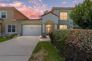 1074 Avenida Sonoma, Lady Lake, FL 32159 - Photo 3