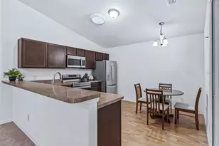1388 Viola Ct, The Villages, FL 32163 - Photo 13