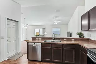 1388 Viola Ct, The Villages, FL 32163 - Photo 17