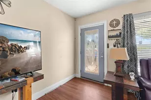 14407 Lake Junietta Dr, Tavares, FL 32778 - Photo 5