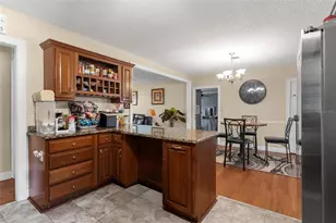 14407 Lake Junietta Dr, Tavares, FL 32778 - Photo 13