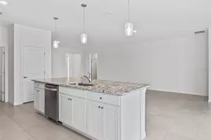 7889 Penrose Pl, Wildwood, FL 34785 - Photo 19