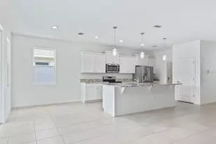 7889 Penrose Pl, Wildwood, FL 34785 - Photo 15