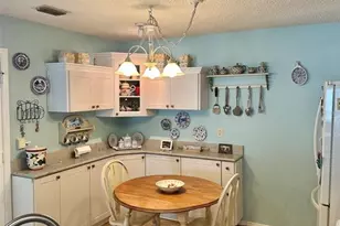 17350 SE 77th Sycamore Ave, The Villages, FL 32162 - Photo 7