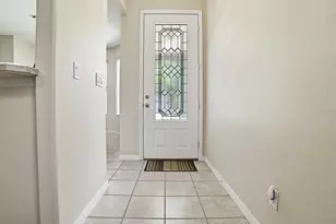 1431 Lake Villa Dr, Tavares, FL 32778 - Photo 3