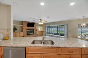317 Woodland Trl, Lady Lake, FL 32159 - Photo 33